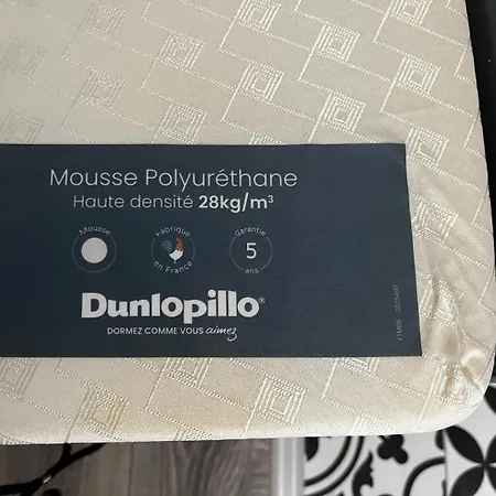 Appartement Studette Moderne Au Calme Pres De La Tour Eiffel *